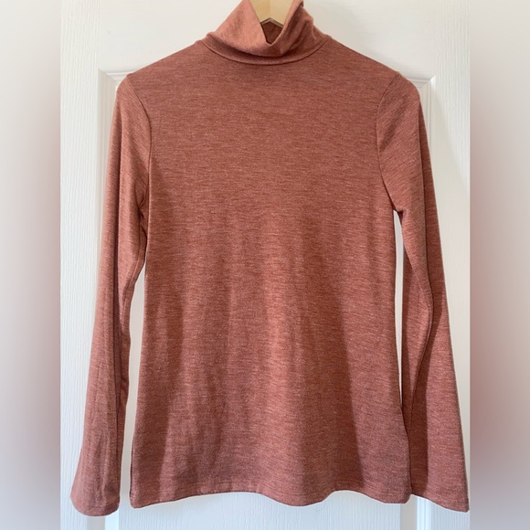 Women's Rust Long Sleeve Top - Picture 1 of 3